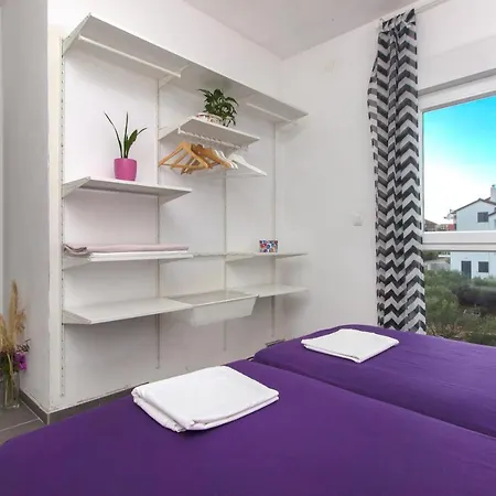 Brodarica Near The - Spacious 2-bedroom Penthouse With Large Terrace * Brodarica (Sibenik-Knin)