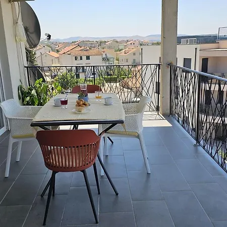 Apartman Near The - Spacious 2-bedroom Penthouse With Large Terrace Brodarica (Sibenik-Knin)
