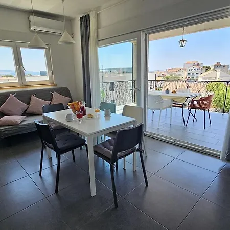 Near The - Spacious 2-bedroom Penthouse With Large Terrace Brodarica