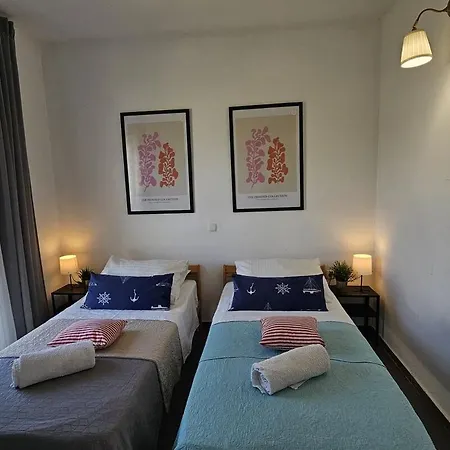 Near The - Spacious 2-bedroom Penthouse With Large Terrace Apartman Brodarica (Sibenik-Knin)