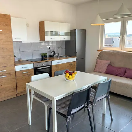 Apartamento Whitehouse Family - Close To With Restaurant