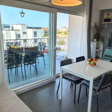 Apartamento Whitehouse Family - Close To With Restaurant Brodarica (Sibenik-Knin)