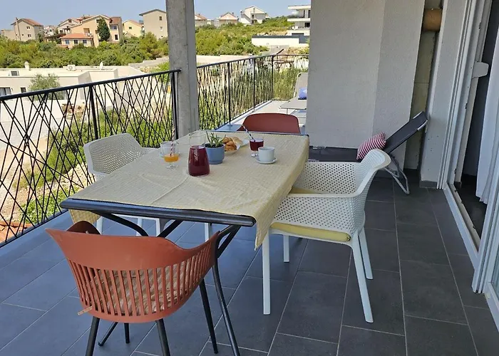 Apartman Near The - Spacious 2-bedroom Penthouse With Large Terrace Brodarica (Sibenik-Knin)