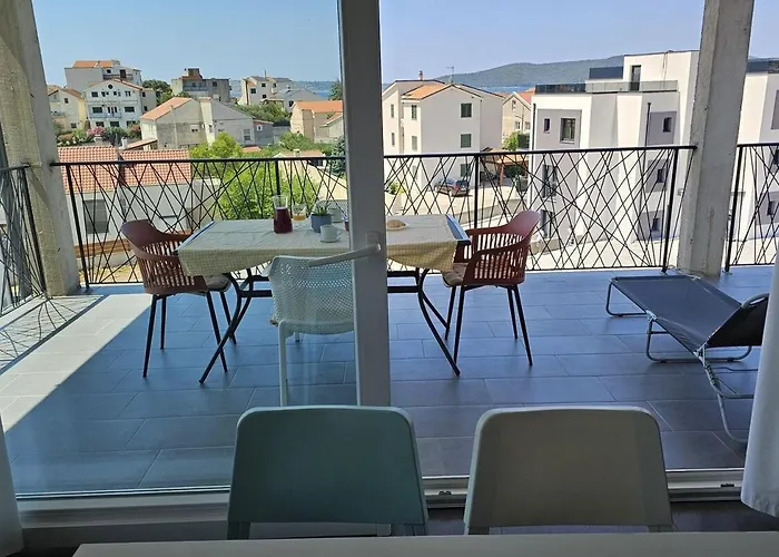 Brodarica Apartments Family Close To Beach With Restaurant Apartman Brodarica