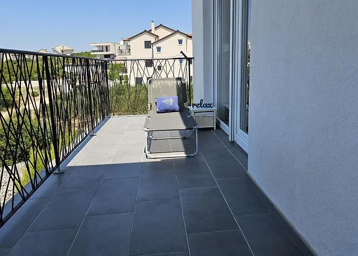 Near The - Spacious 2-bedroom Penthouse With Large Terrace * Brodarica (Sibenik-Knin)