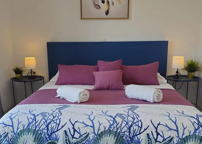 Brodarica Apartments Family Close To Beach With Restaurant