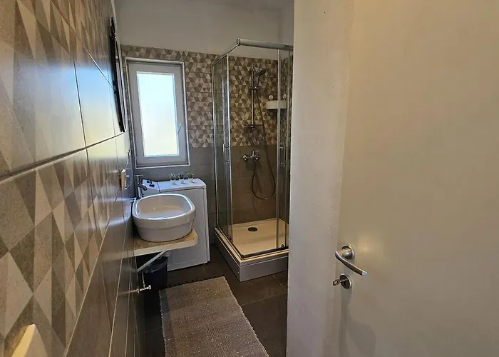 Apartman Near The - Spacious 2-bedroom Penthouse With Large Terrace Brodarica (Sibenik-Knin)