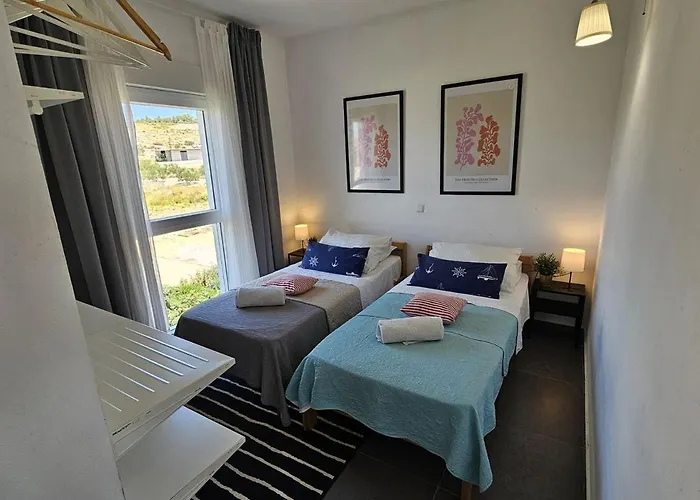 Brodarica Apartments Family Close To Beach With Restaurant Apartman